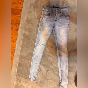 Express Light Wash Skinny Jeans
